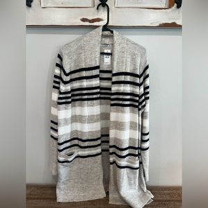 Staccato Cardigan